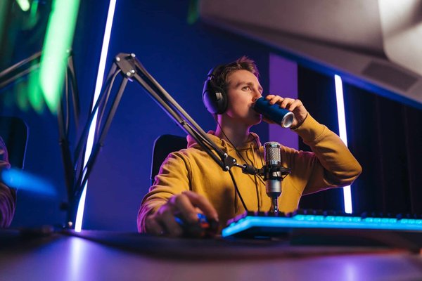 How to form a UK-based non-profit focused on renewable energy projects?